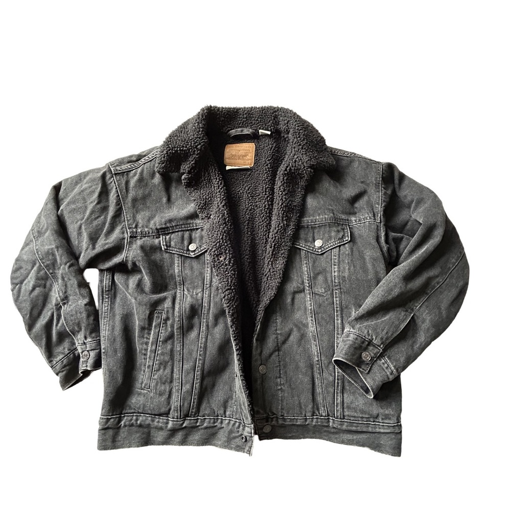 Levi’s black denim Sherpa